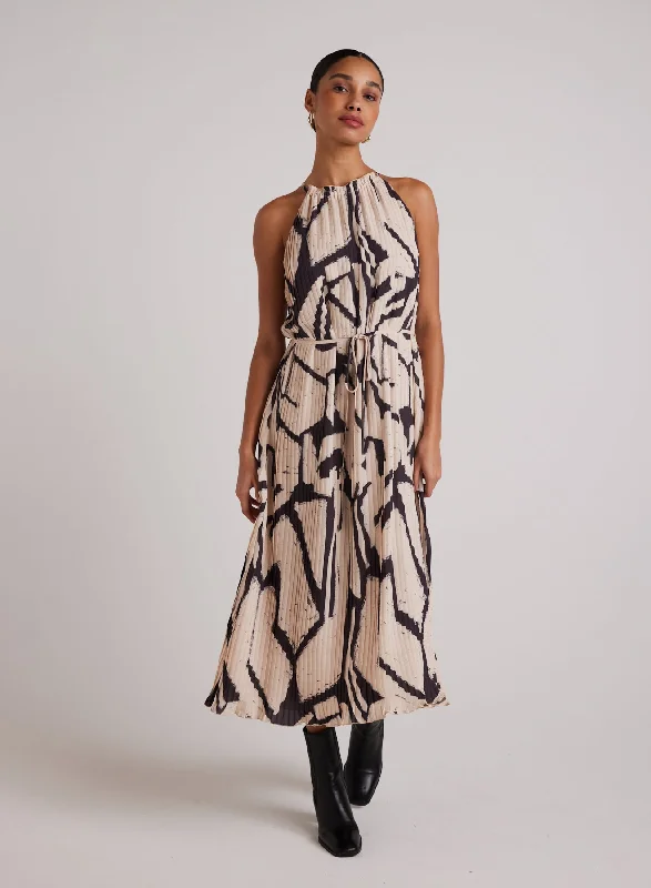 Knife Pleat Halter Maxi Dress - Ivory Mosaic Print Fashionable Sleeveless Maxi Dress Knife Pleat Halter Maxi Dress - Ivory Mosaic Print Fashionable Sleeveless Maxi Dress